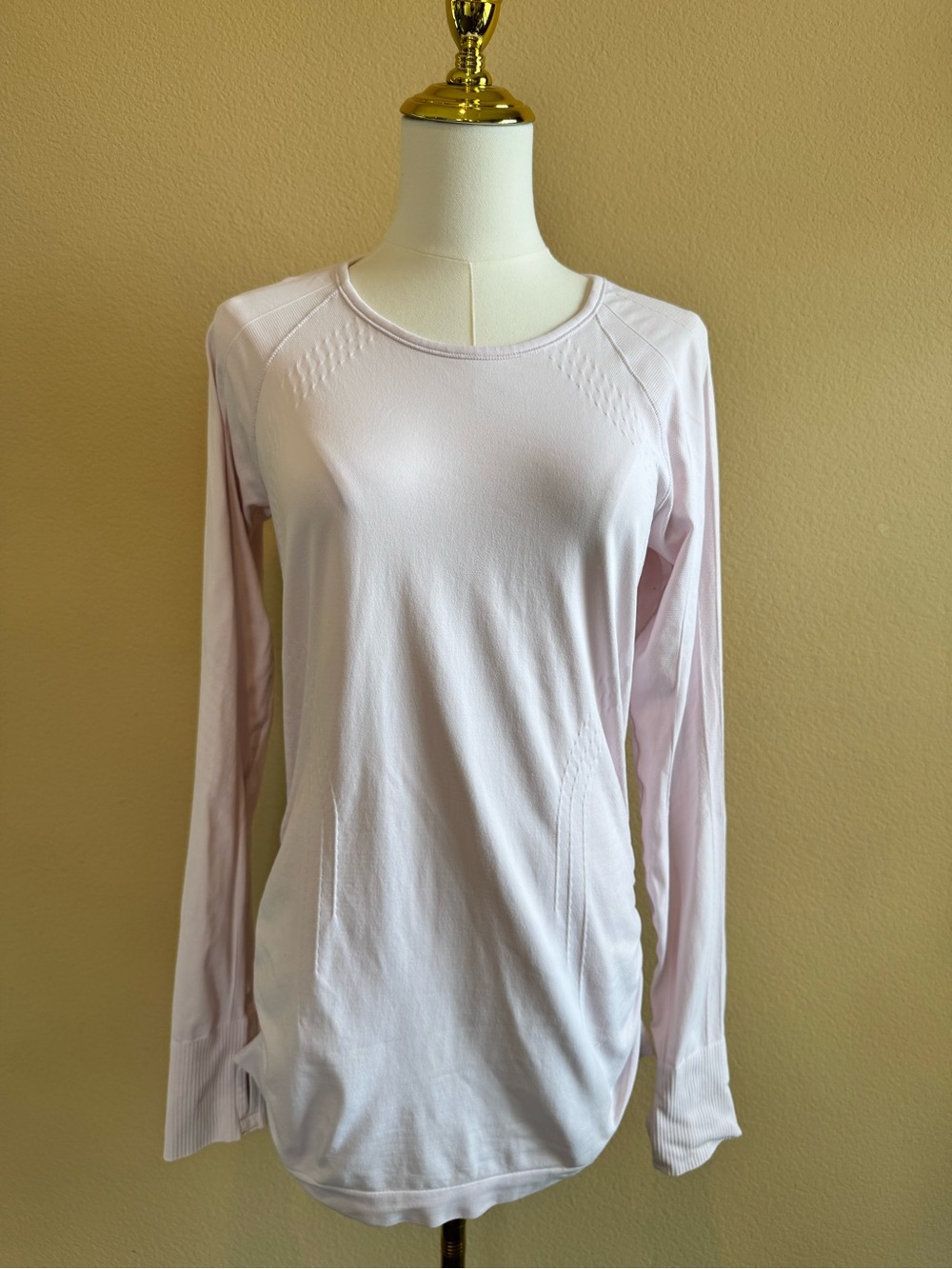 Athleta Speedlight Long Sleeve Top Soft Pink Women’s M Thumbhole Side Ruching
